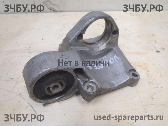 Peugeot 406 Опора двигателя