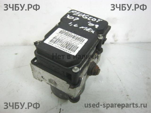 Peugeot 307 Блок ABS (насос)