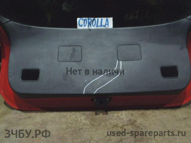 Toyota Corolla (E12) Обшивка двери багажника