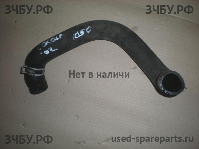 Toyota Corolla (E12) Патрубок радиатора