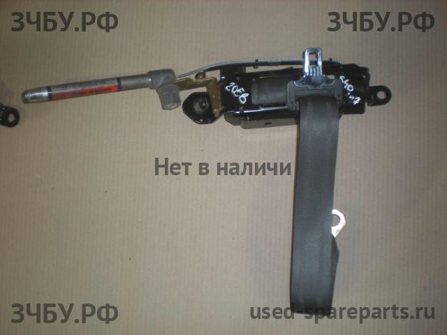 Volvo S40 (1) Ремень безопасности