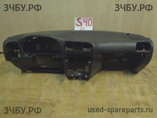 Volvo S40 (1) Торпедо