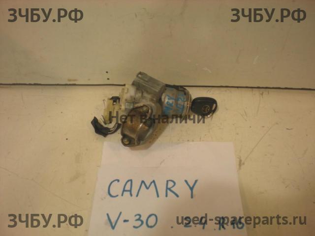 Toyota Camry 5 (V30) Замок зажигания