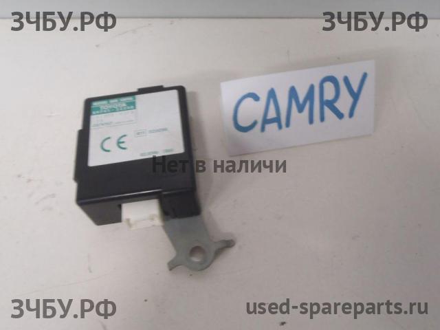 Toyota Camry 5 (V30) Реле