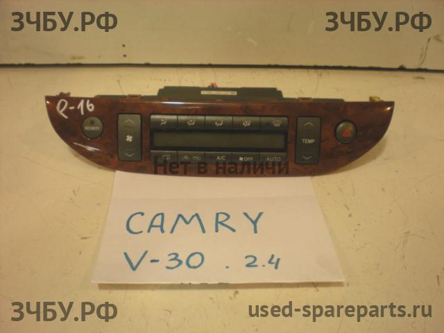 Toyota Camry 5 (V30) Блок управления климатической установкой