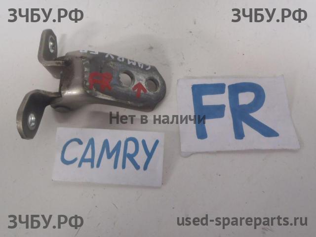 Toyota Camry 5 (V30) Петля двери передней правой