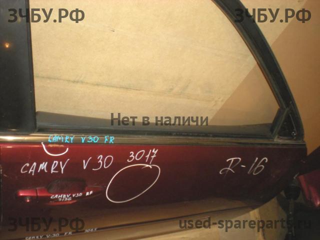 Toyota Camry 5 (V30) Накладка стекла