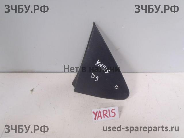 Toyota Yaris 2 Накладка