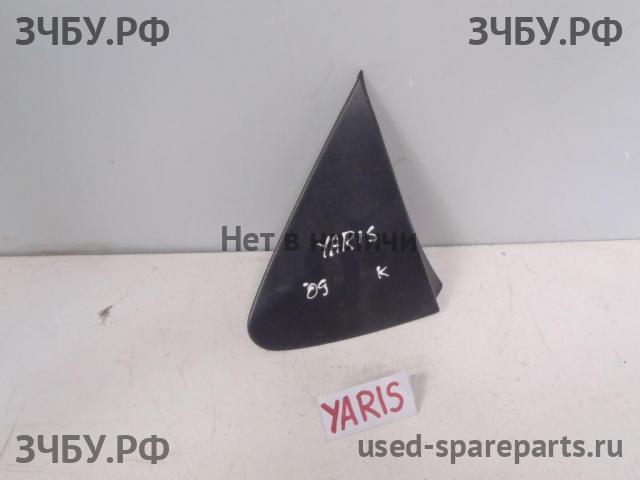 Toyota Yaris 2 Накладка