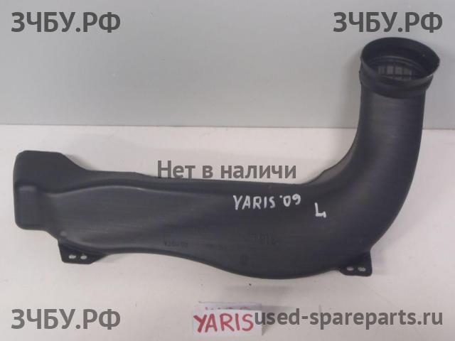Toyota Yaris 2 Воздуховод