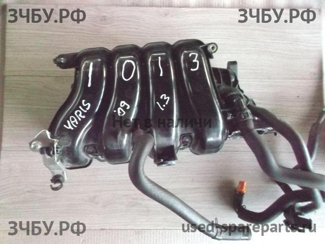 Toyota Yaris 2 Коллектор впускной