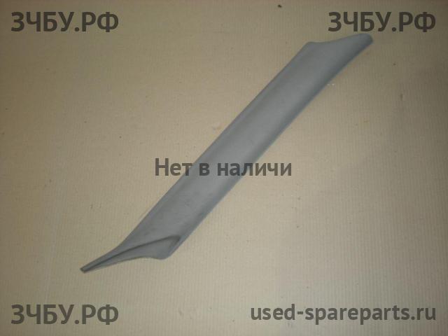 Volvo S40 (1) Накладка стойки передней правой