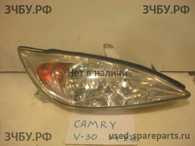 Toyota Camry 5 (V30) Фара правая