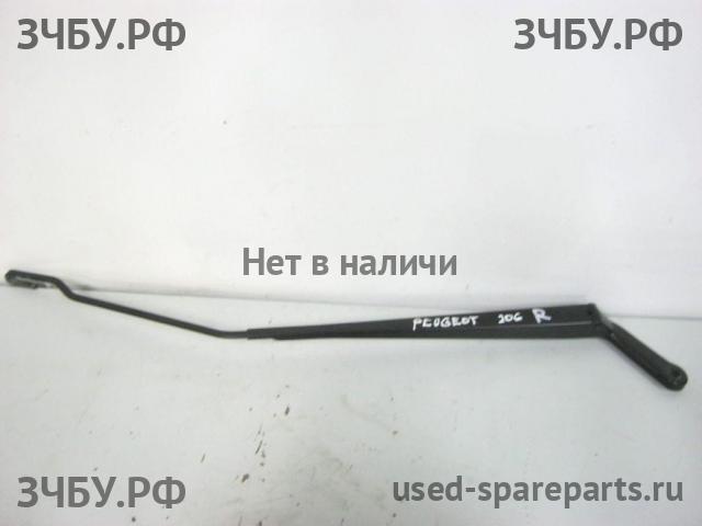 Peugeot 206 Поводок стеклоочистителя передний