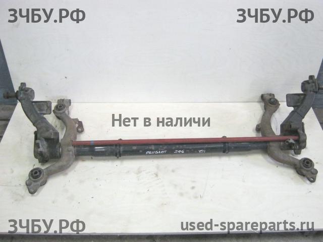 Peugeot 206 Балка задняя поперечная