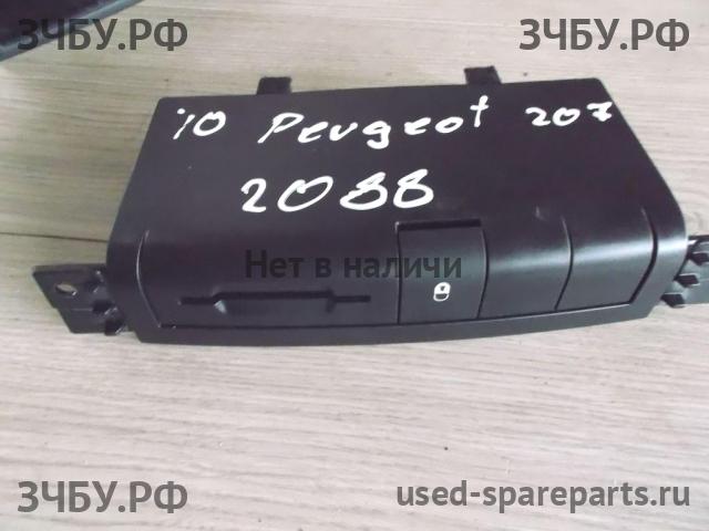Peugeot 207 Замок зажигания