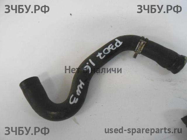 Peugeot 307 Патрубок радиатора