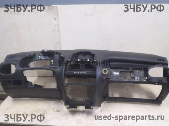 Peugeot 206 Торпедо