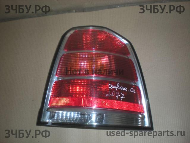 Opel Zafira B Фонарь правый