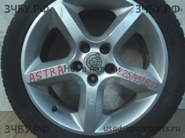 Opel Astra H Диск колесный (комплект)