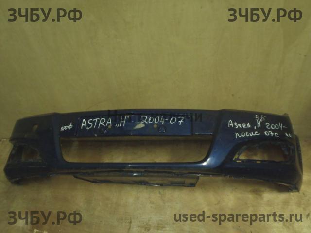 Opel Astra H Бампер передний