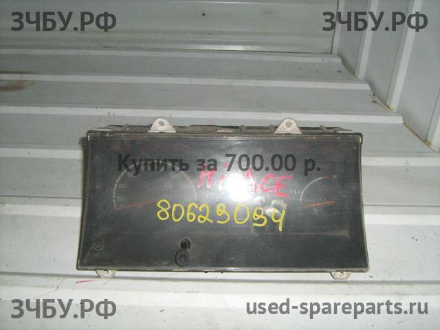 Toyota Hi Ace (4) Панель приборов
