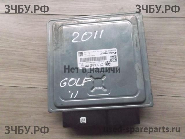 Volkswagen Golf 6 Блок управления двигателем