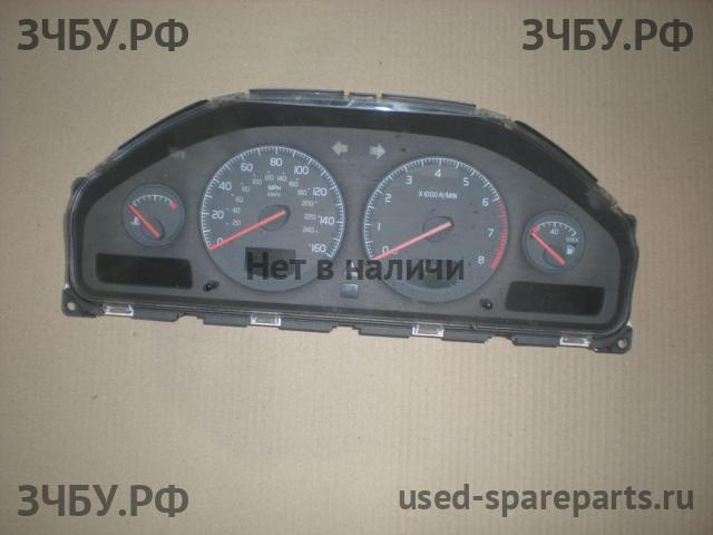 Volvo S80 (1) Панель приборов