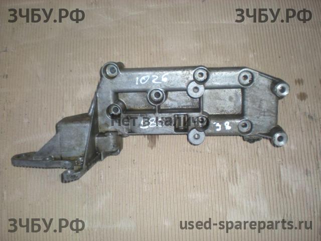Volvo S80 (1) Кронштейн