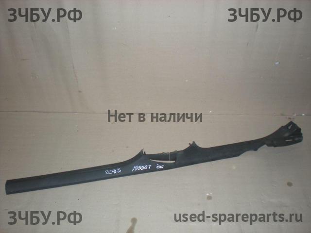 Volkswagen Passat B6 Накладка на порог правая