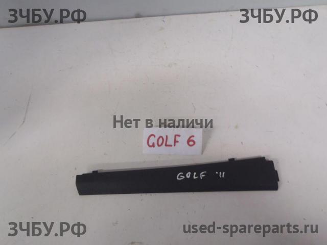 Volkswagen Golf 6 Накладка на порог (кузов внутри)