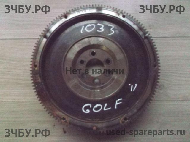 Volkswagen Golf 6 Маховик