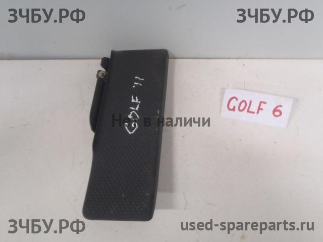 Volkswagen Golf 6 Пластик салона