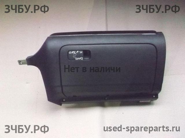 Volkswagen Golf 6 Бардачок