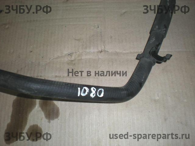 Suzuki Swift 2 Трубка охлаждающей жидкости