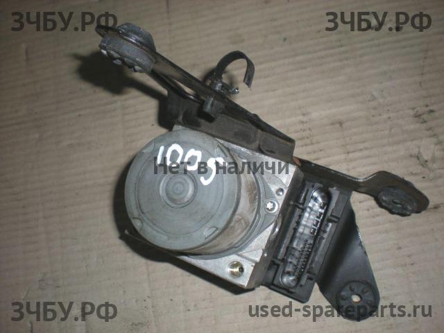 Renault Scenic 2 Блок ABS (насос)