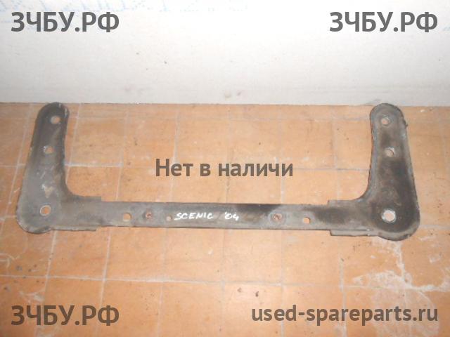 Renault Scenic 2 Балка передняя поперечная (подрамник)