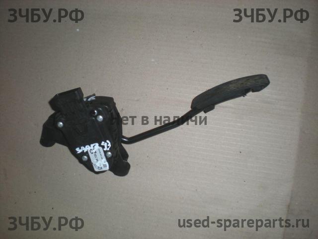 Saab 9-3 (2) Педаль газа