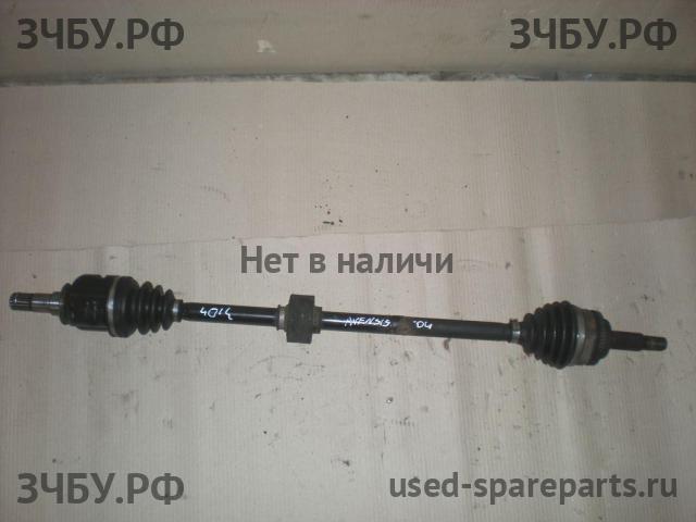 Toyota Avensis 2 Полуось передняя правая