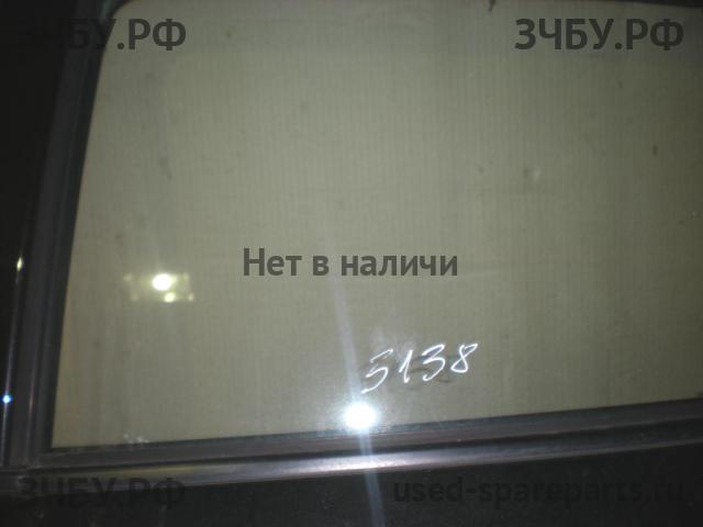 Suzuki Swift 2 Стекло двери задней левой