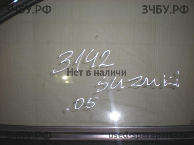 Suzuki Swift 2 Стекло двери передней левой
