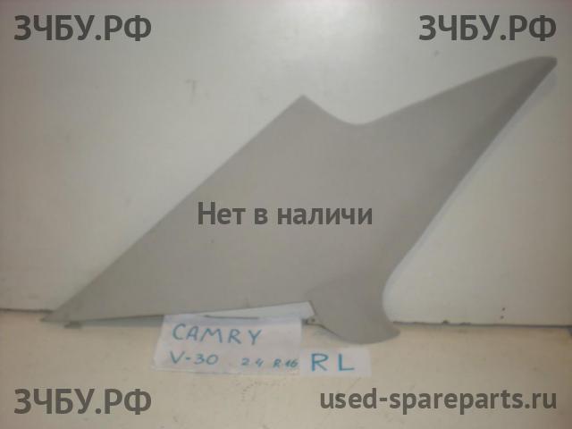 Toyota Camry 5 (V30) Накладка стойки задней левой