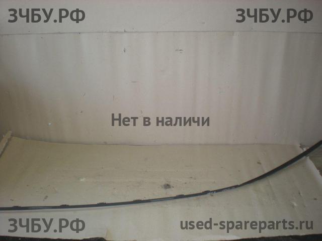 Opel Meriva A Молдинг крыши правый