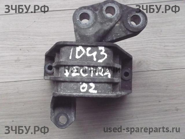 Opel Vectra C Опора двигателя