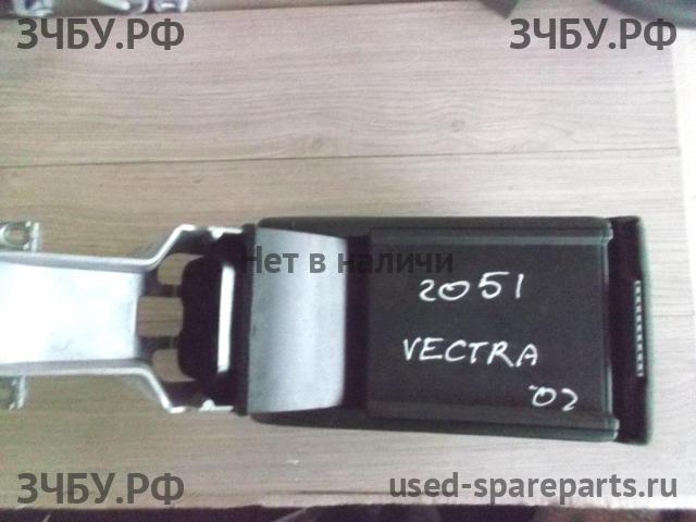 Opel Vectra C Консоль между сиденьями (Подлокотник)