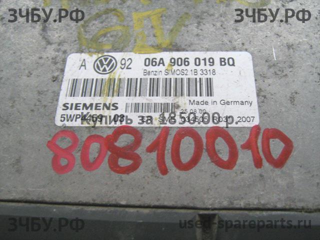 Volkswagen Golf 4 Блок управления двигателем
