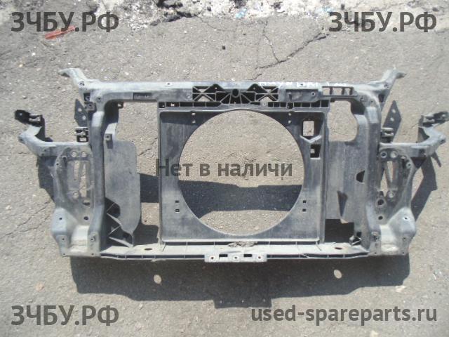 Hyundai i20 (1) Панель передняя (телевизор)