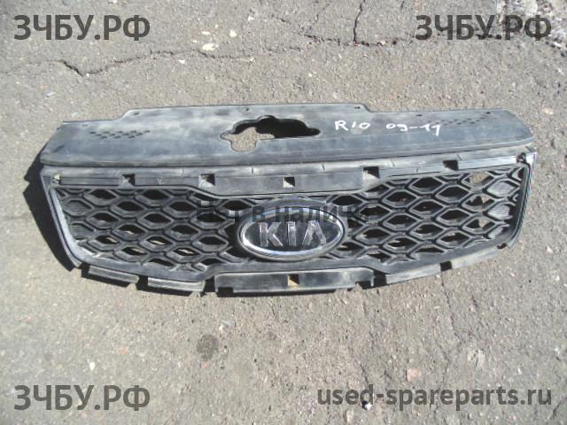 KIA Rio 2 Решетка радиатора