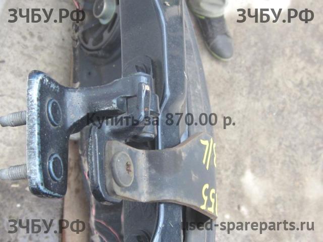 Land Rover Range Rover Sport 1 Петля двери багажника