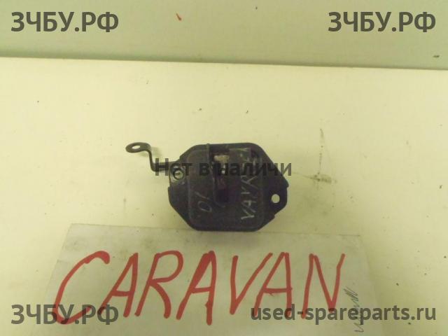 Chrysler Voyager/Caravan 4 Замок багажника